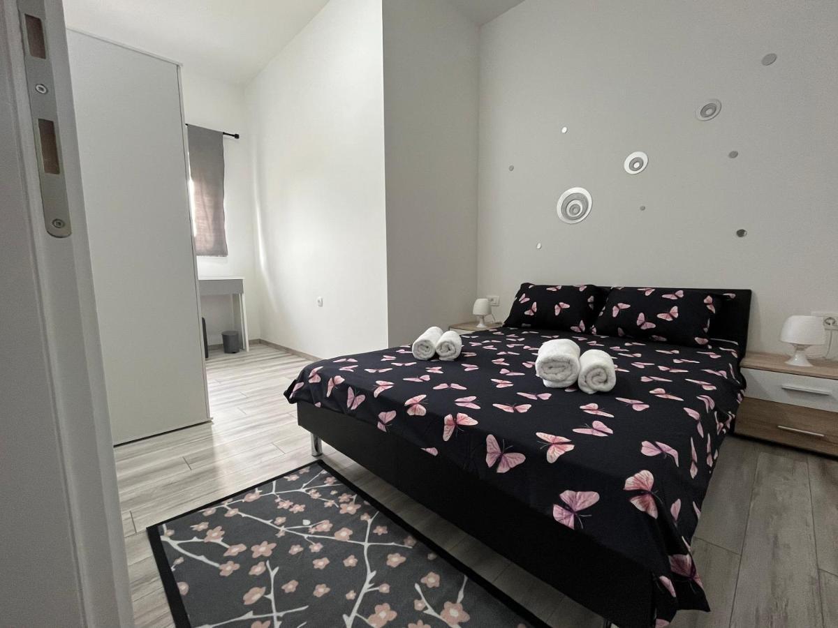 Apartment Tilia Otocac Exterior photo